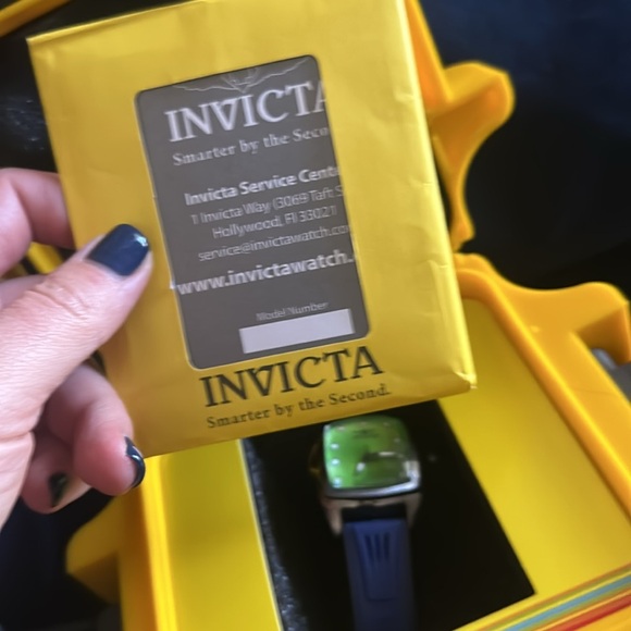 NWT Invicta blue and lime green watch - Picture 7 of 8